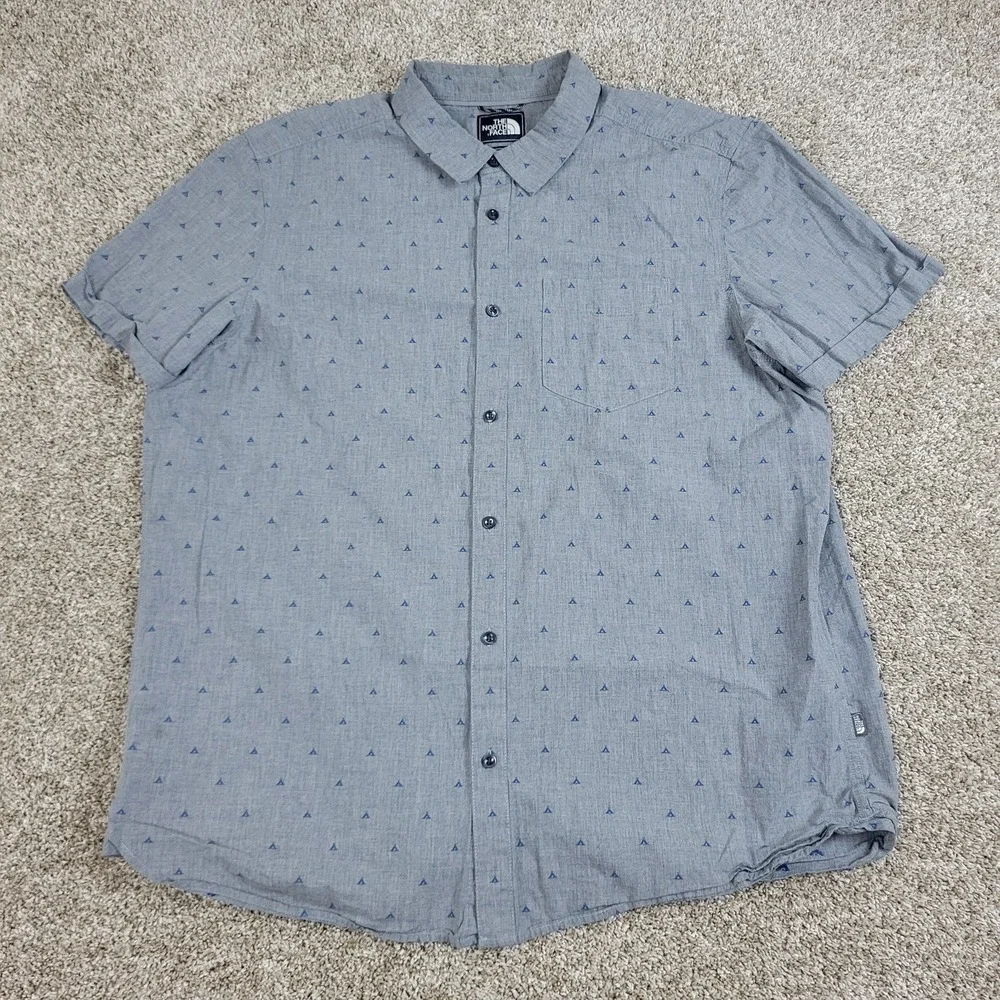 The North Face Mens 2XL Gray AOP Button Up Short Sleeve